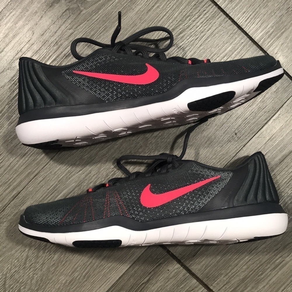 Nike‎ NEW Flex Supreme Trainer 5 Womens Sneakers size 10